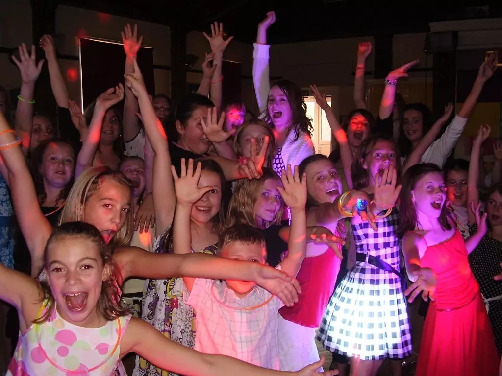 Kids party mobile disco with lights and dancing in Norfolk