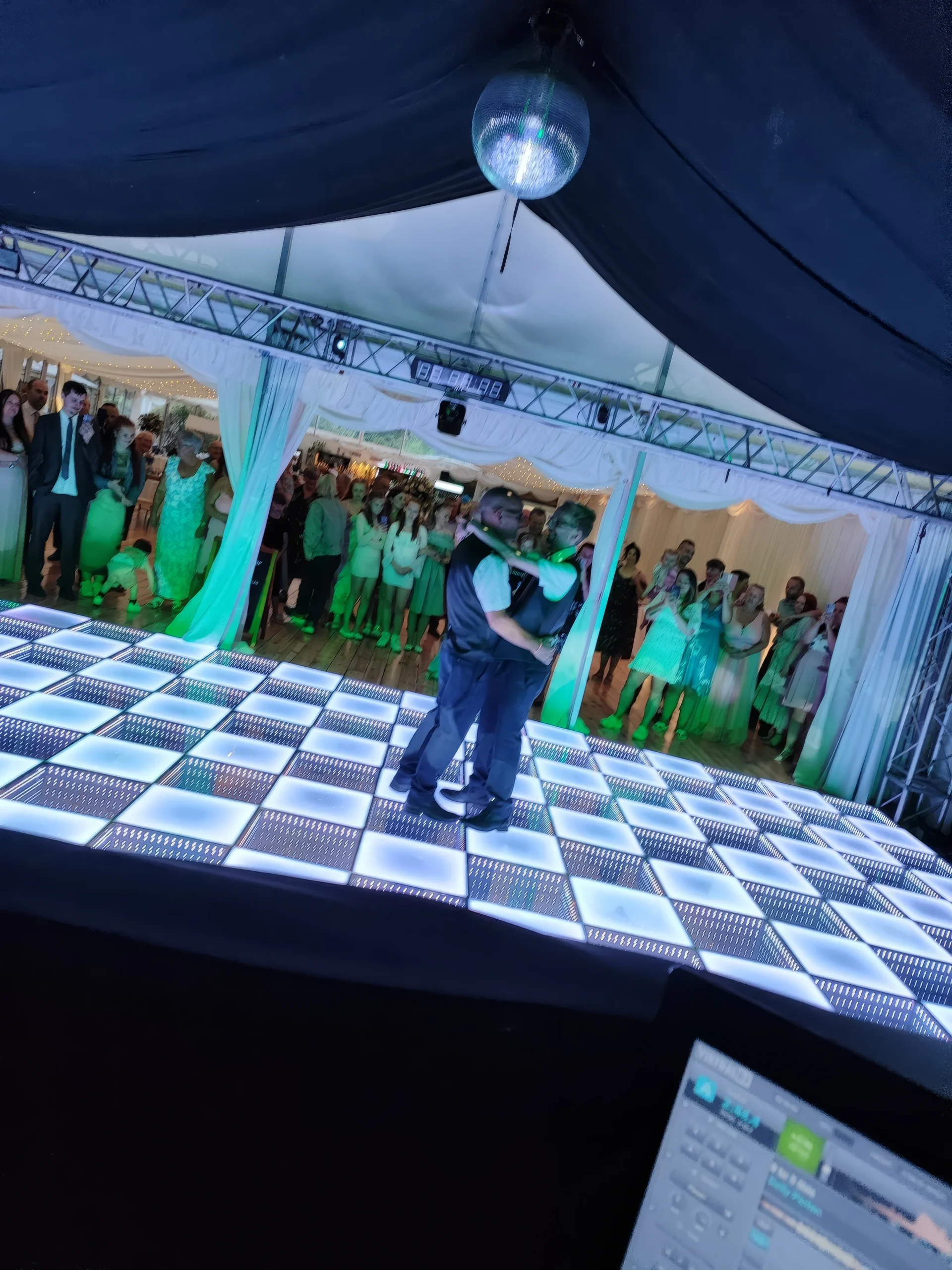 mindys-disco-kids-disco-wedding-header